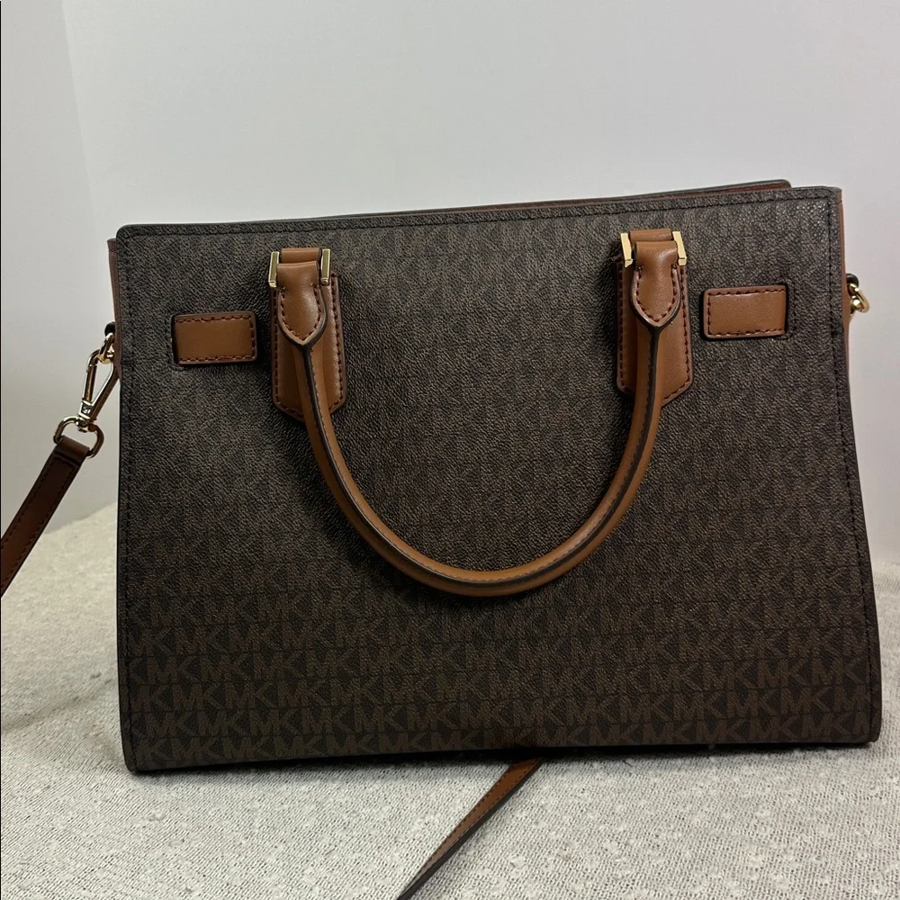 MICHAEL KORS Hamilton Medium Logo Satchel Purse Handbag Brown Gold NEW
